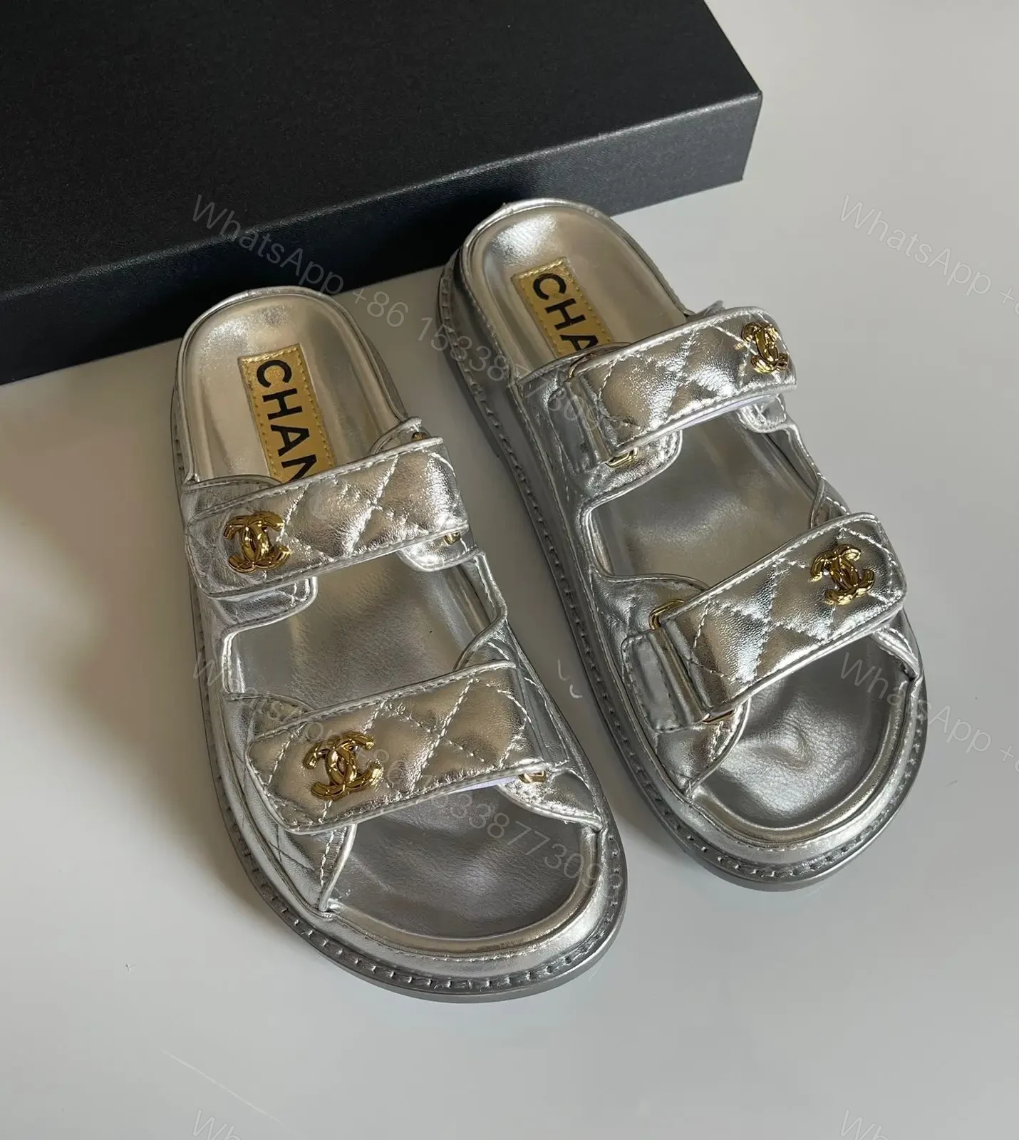 CHANEL — view 1