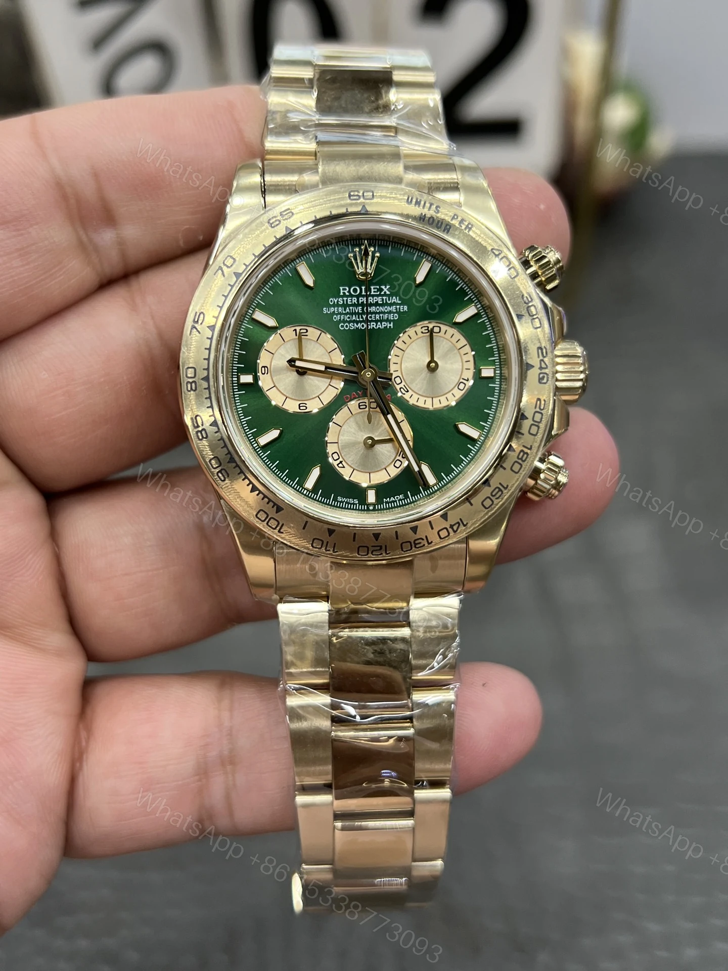 Rolex 一比一 男款 Daytona 綠面金殼計時腕錶 經典奢華款 — view 1