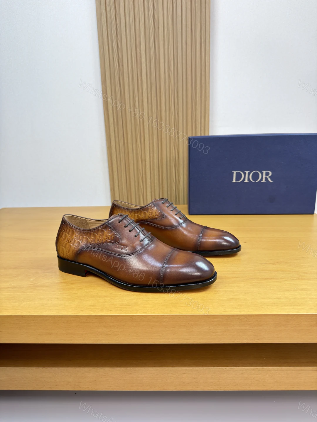 Dior高仿漸層棕色雕花牛津皮鞋 男士高端商務皮鞋 — view 1