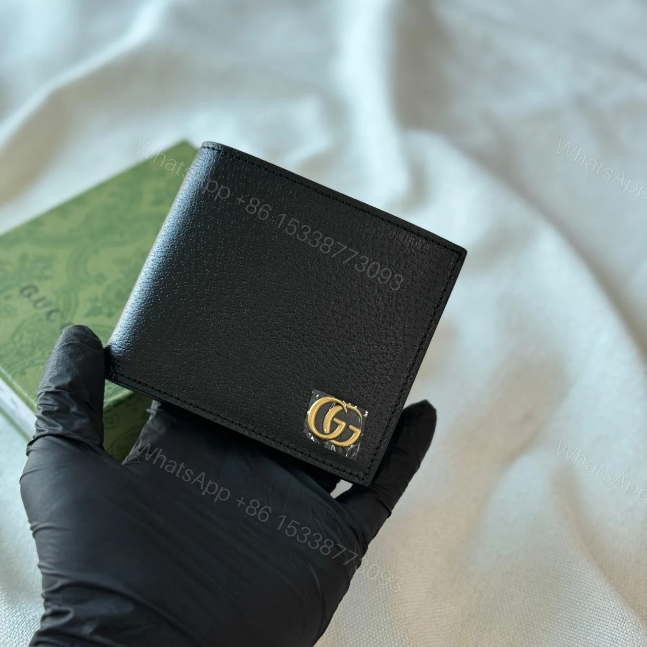Gucci GG Marmont Bifold Wallet — view 1