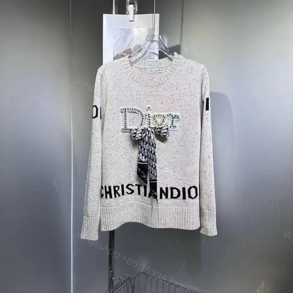 DIOR — view 1