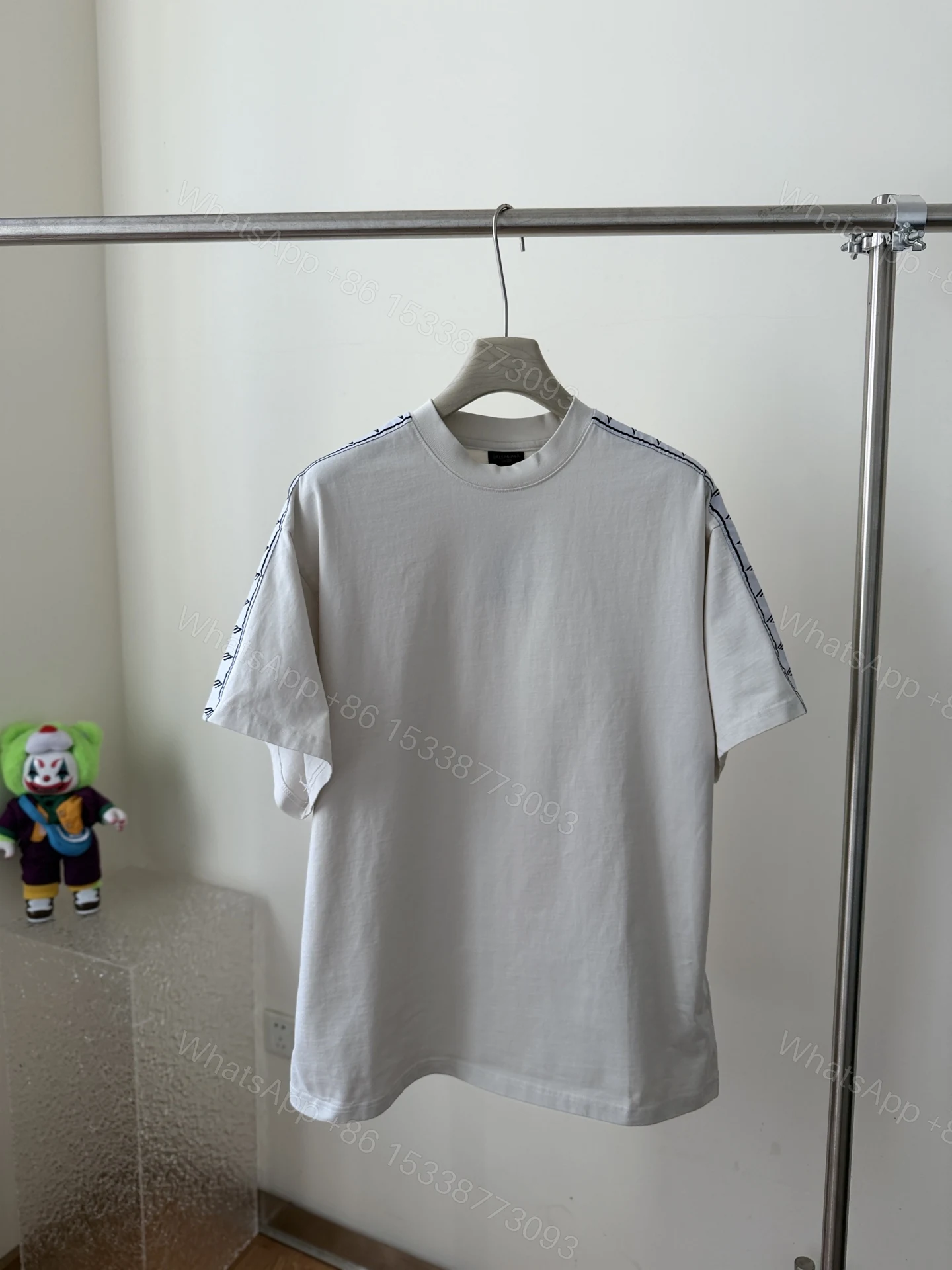 Balenciaga原單白色男士短袖T恤袖條Logo簡約運動風 — view 1