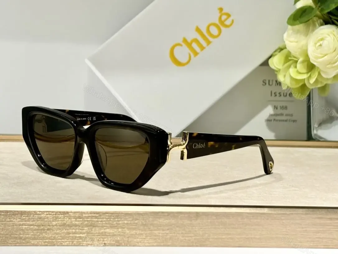CHlOE — view 1