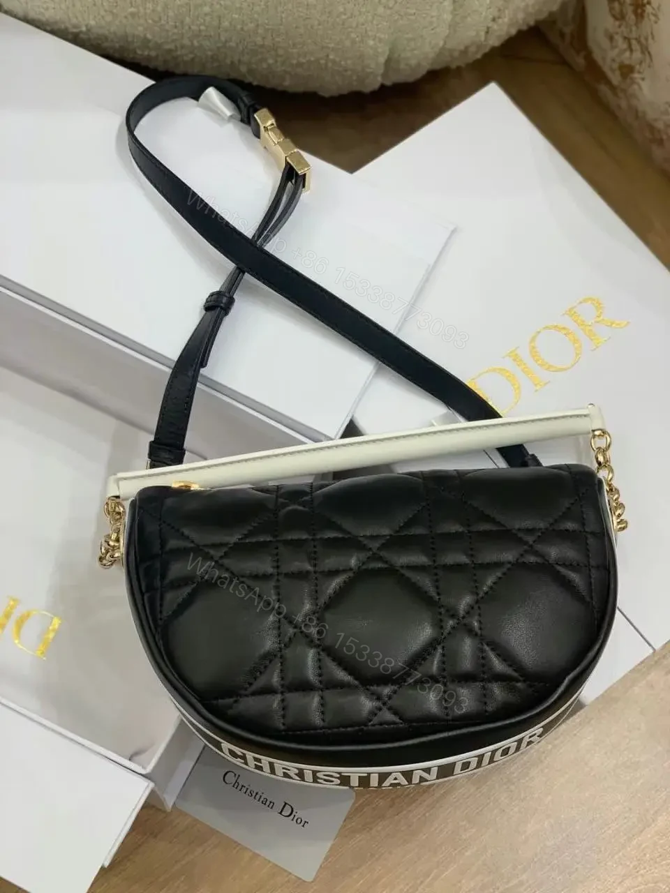 DIOR Vibe Hobo bag — view 1