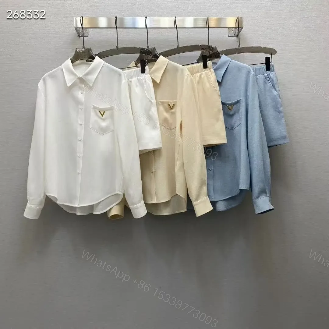 VALENTINO — view 1