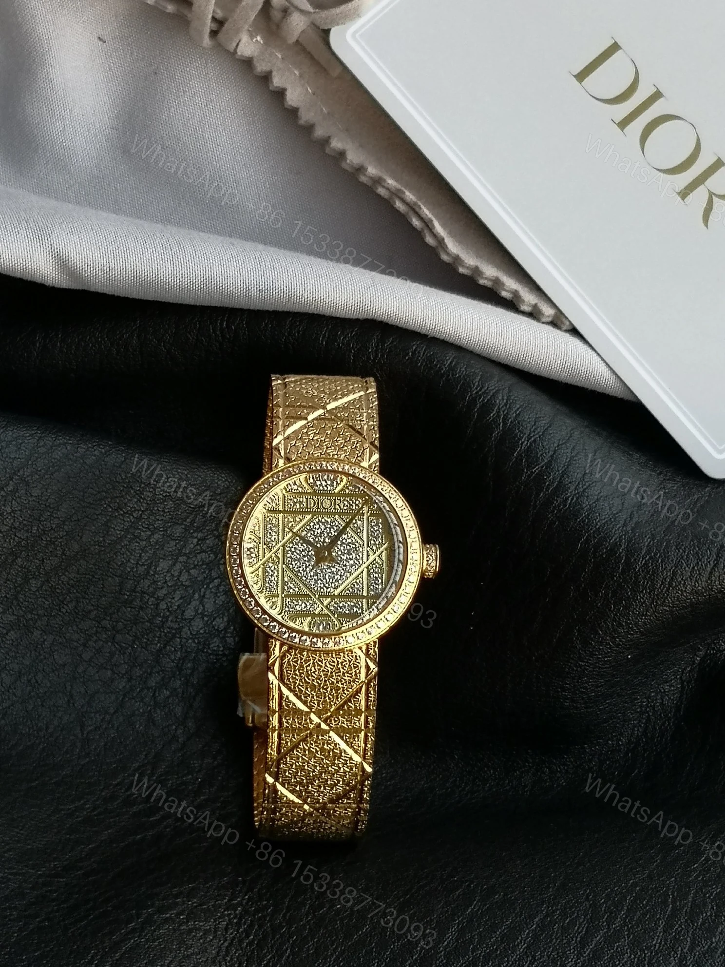 Dior A貨全金女錶 凱旋幾何面盤立體雕紋錶帶款 — view 1