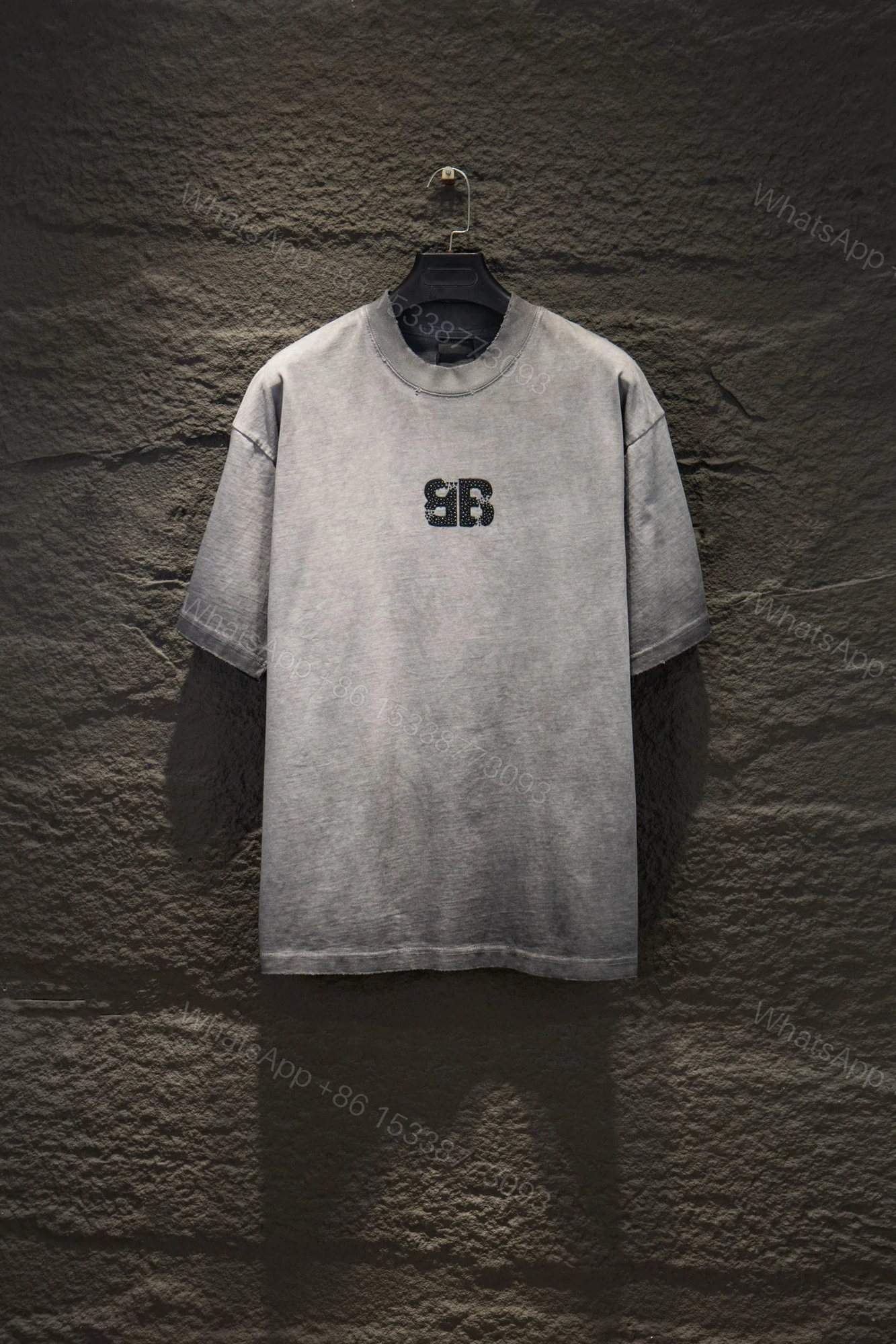 Balenciaga A貨 男款 BB水鑽Logo短袖T恤 灰色復古街頭風 — view 1