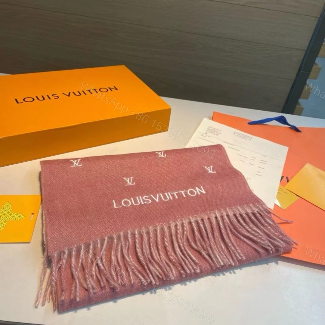 LV 一比一圍巾 粉色Logo流蘇 百搭氣質款 — view 1