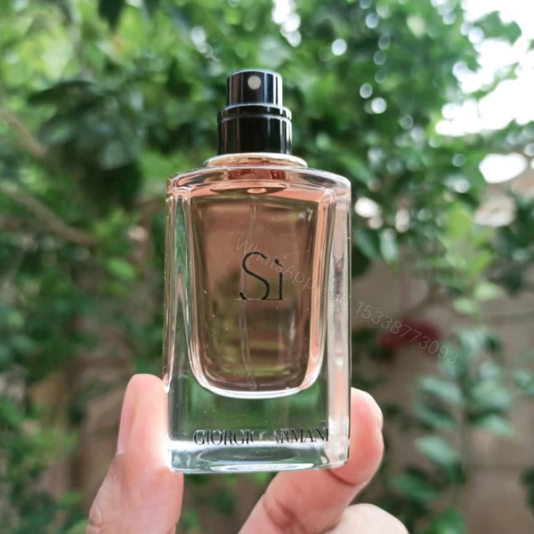 Giorgio Armani SI Pour Femme Eau De Parfum For Women – 30ML (Original Tester) — view 1