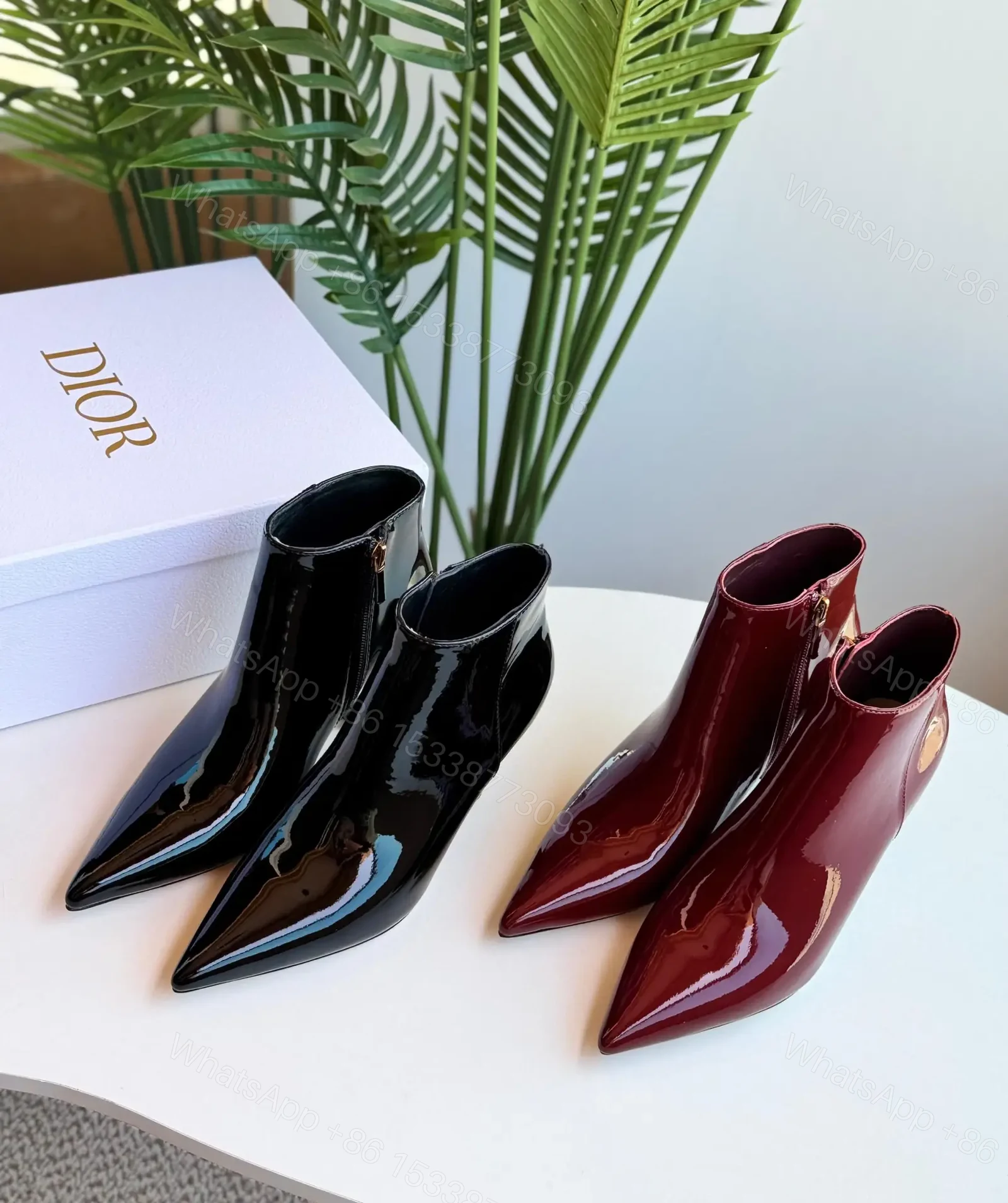 DIOR — view 1