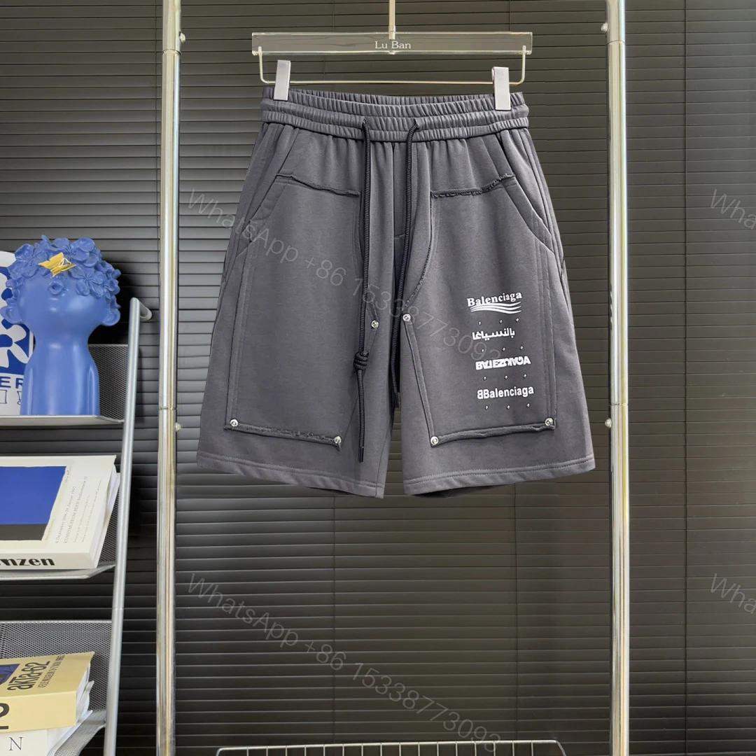 Balenciaga 一比一短褲 男款灰色機能口袋寬鬆休閒褲 — view 1