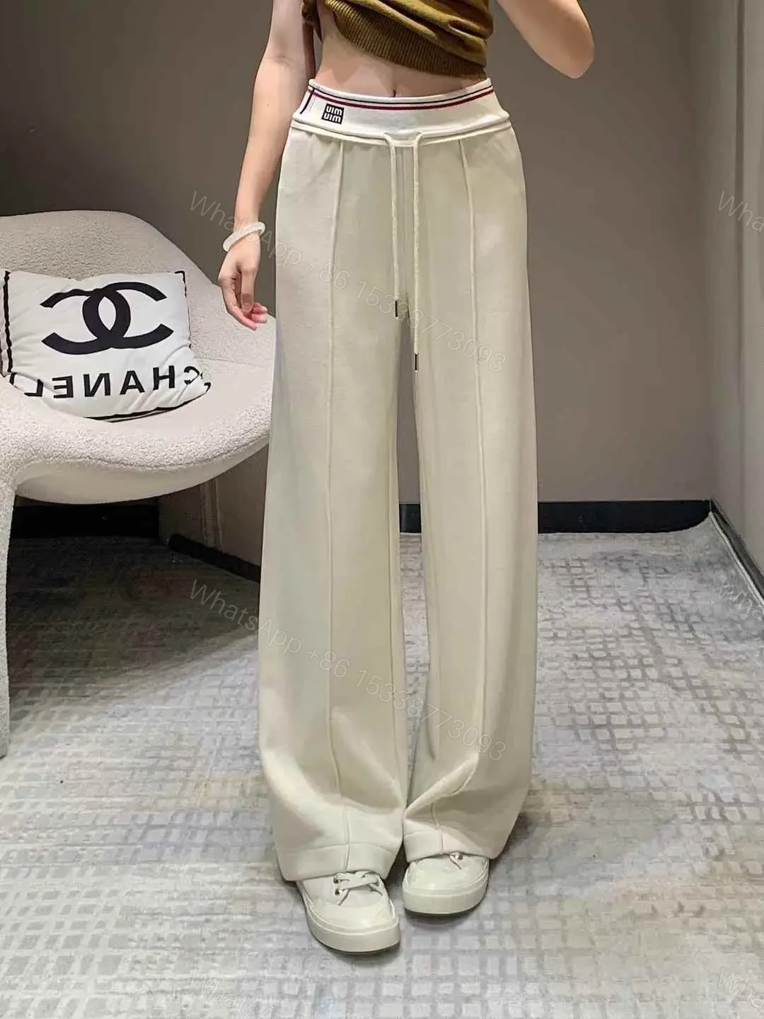 MIU MIU — view 1