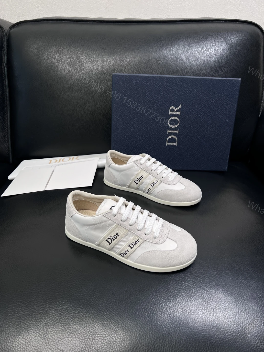 Dior 原單極簡白色低幫休閒鞋 百搭舒適運動板鞋 — view 1
