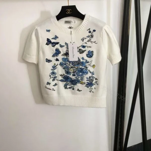 DIOR — view 1
