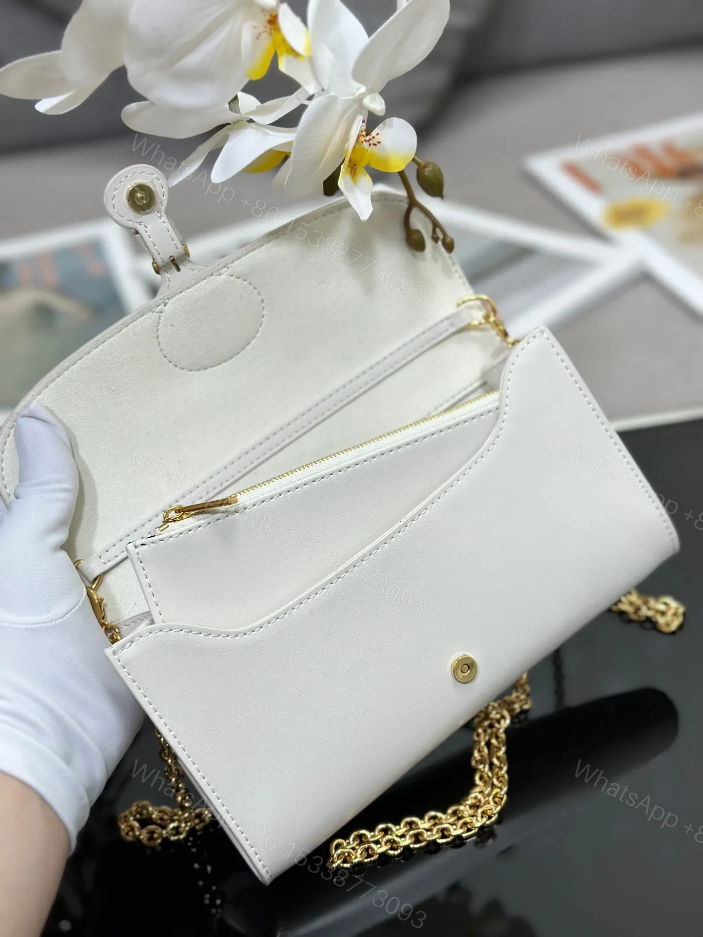 View 6 of Dior Bobby Women’s Crossbody Bag Super White Smooth Leather 21.5x12x4cm
