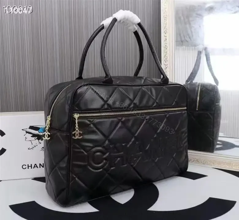 CHANEL — view 1