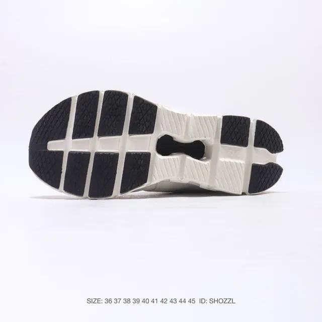 On Cloud X 4 White / Black