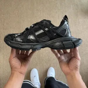 Balenciaga 3XL Extreme Laces B Black · 825601W3XCH1000