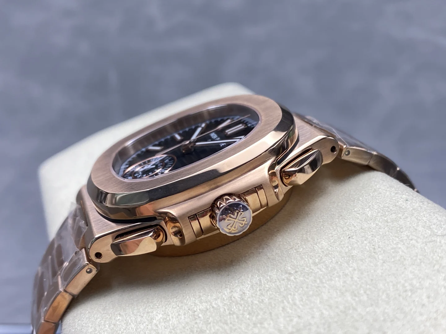 Patek Philippe Nautilus 5980/1R-001 Black Dial Watch — image 7