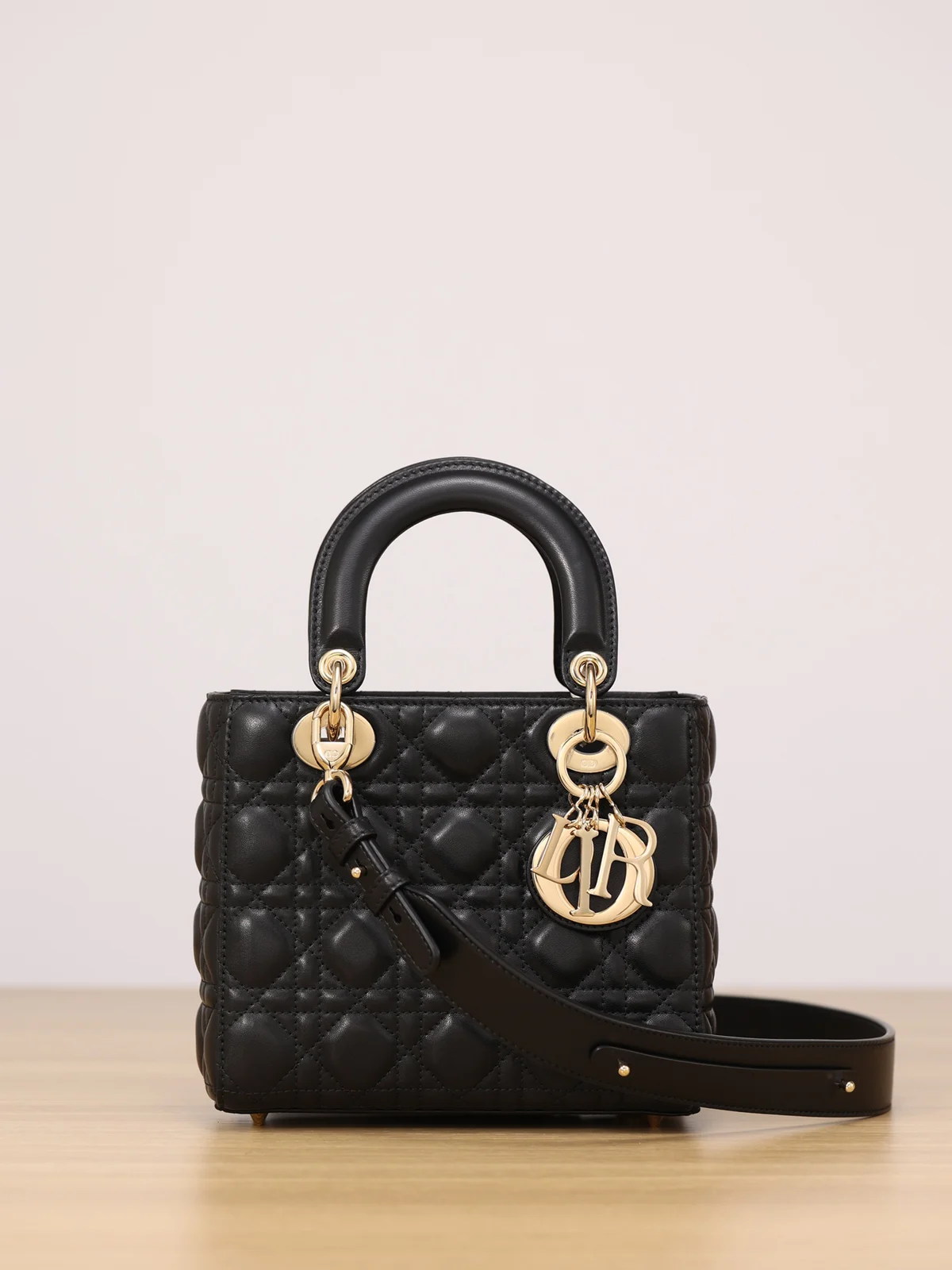 Small Lady Dior My ABCDior Bag Black Cannage Lambskin · M0538ONGE_M900