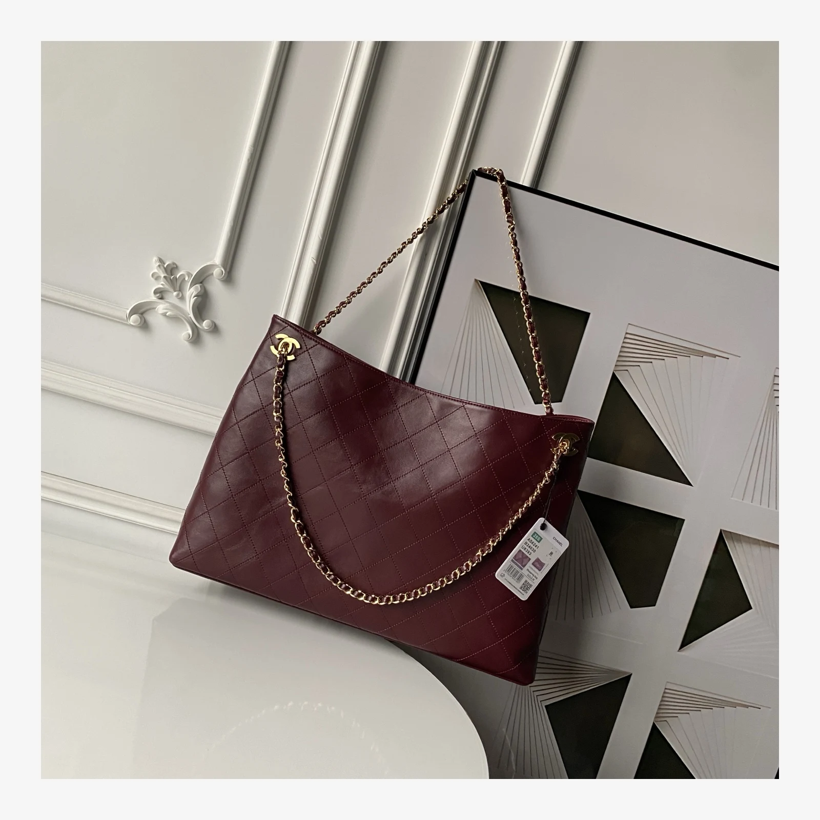 Chanel Shopping Bag AS6241 · Burgundy Lambskin Burgundy · Lambskin · Gold-Tone Metal