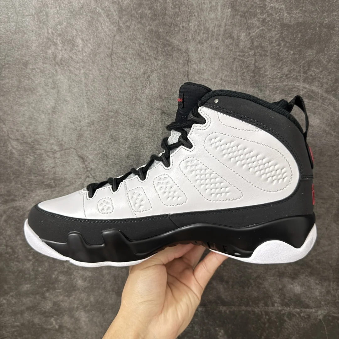 Air Jordan 9 White and Black