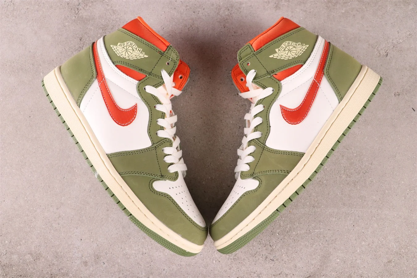 Air Jordan 1 High OG Craft "Celadon" FB9934-300 Sneakers