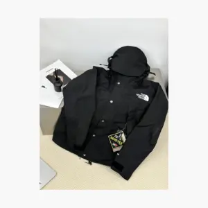 The North Face 1990 Mountain Jacket GTX TNF Black · NF0A3JPA-JK3