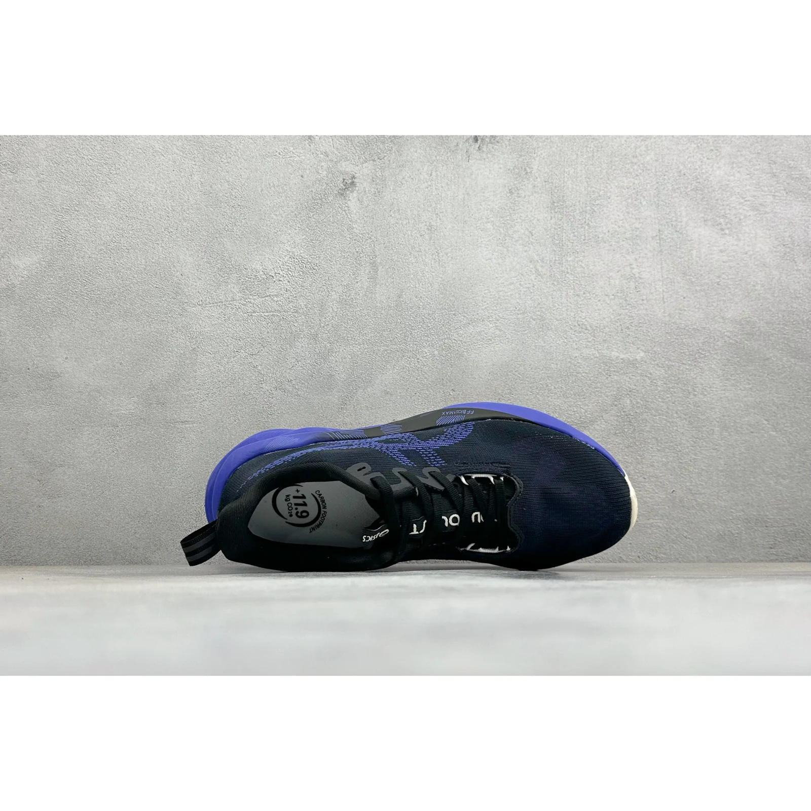 ASICS NOVABLAST 5 Black / Cobalt Burst · 1011B974-004