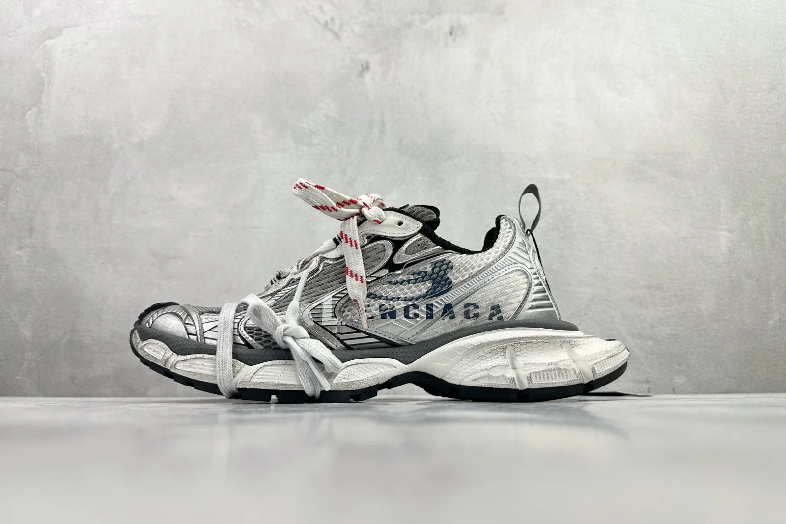 Balenciaga 3XL Split Logo Sneaker White / Navy / Grey · 840090W3XSG9239