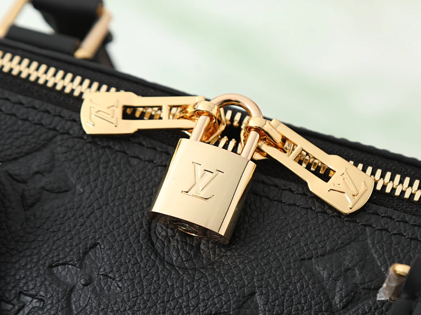 Louis Vuitton Speedy Soft 30 Black Monogram Empreinte Black Monogram Empreinte · M47186