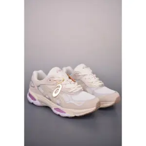 ASICS GEL-NYC 2.0 White / Cream · 1203A895-101