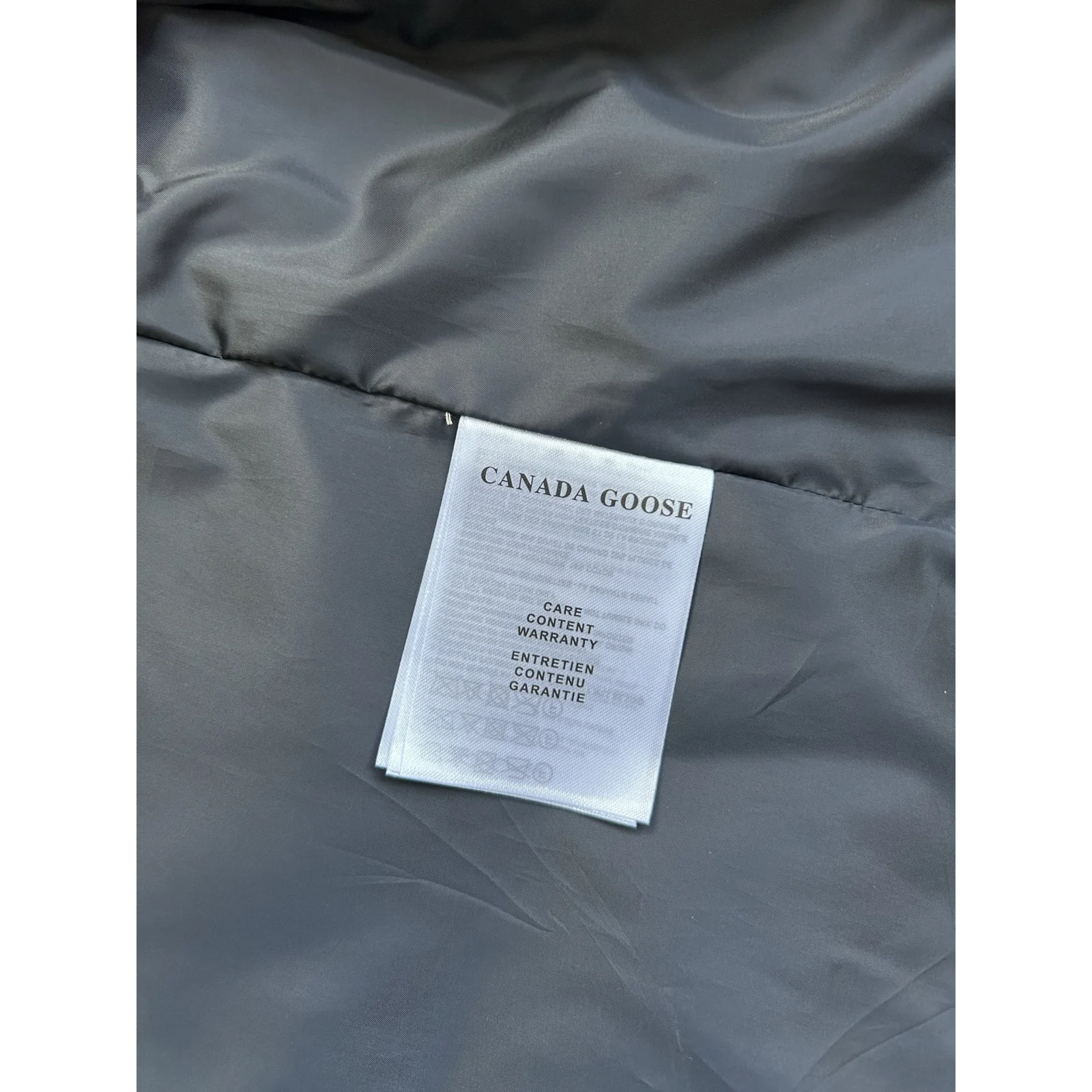 Canada Goose Women's Freestyle Vest Atlantic Navy / Classic Disc · 2836L-63