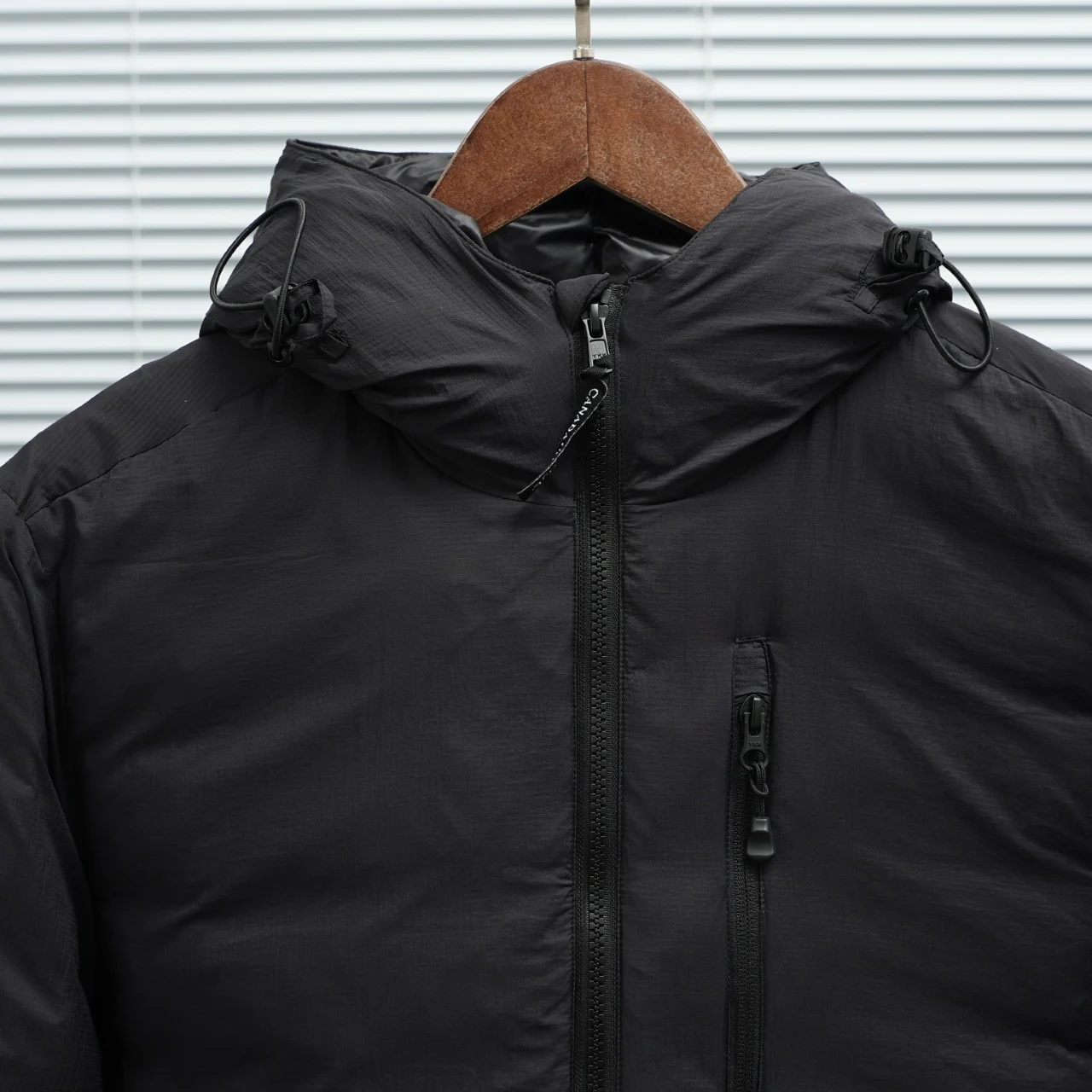 Canada Goose Lodge Hoodie Black / Classic Disc · 5078M-9061