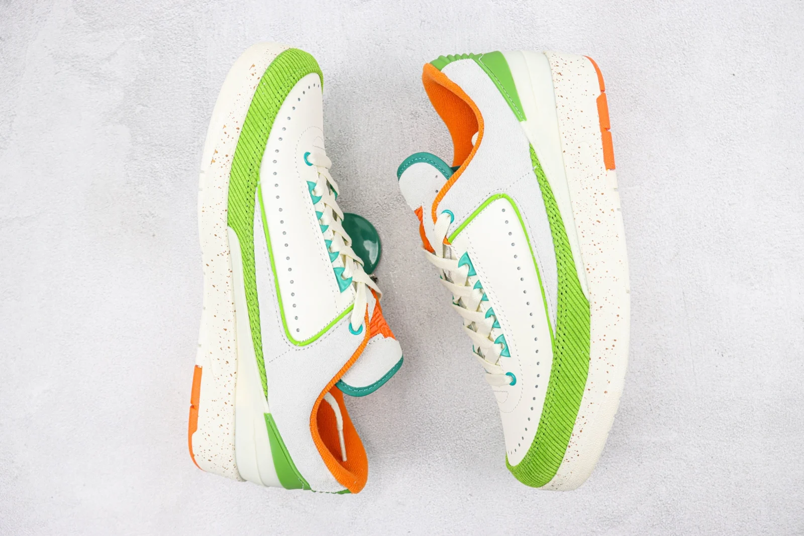 Air Jordan 2 TITAN