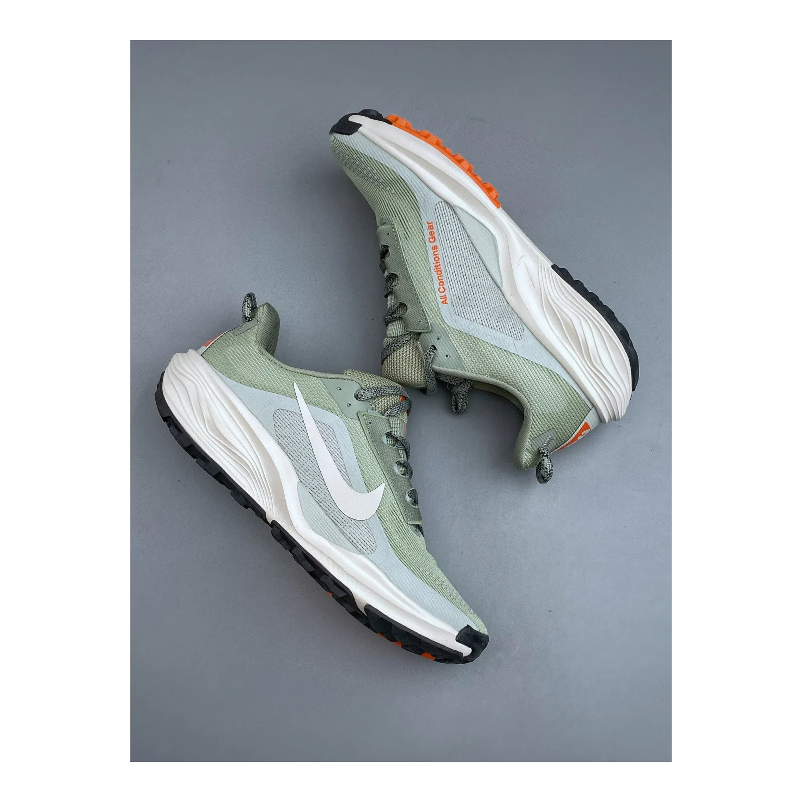 Nike ACG Pegasus Trail Jade Horizon / Light Silver / Safety Orange / Phantom · HV8116-310