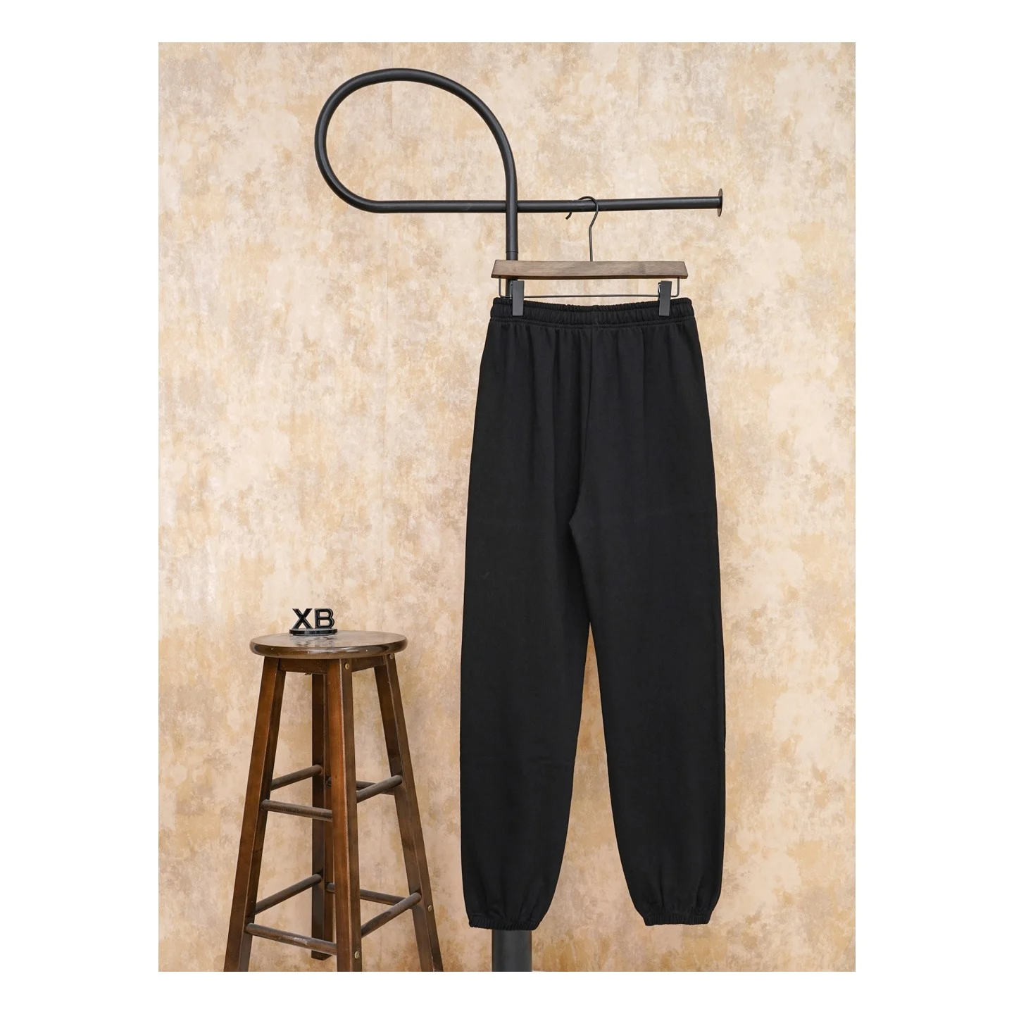 Alo Accolade Sweatpant Black · W5942RG