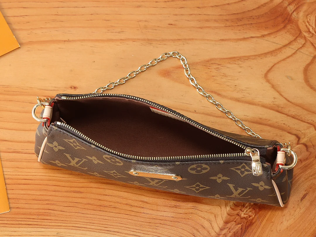 Louis Vuitton Pochette Eva Monogram Monogram · M13567