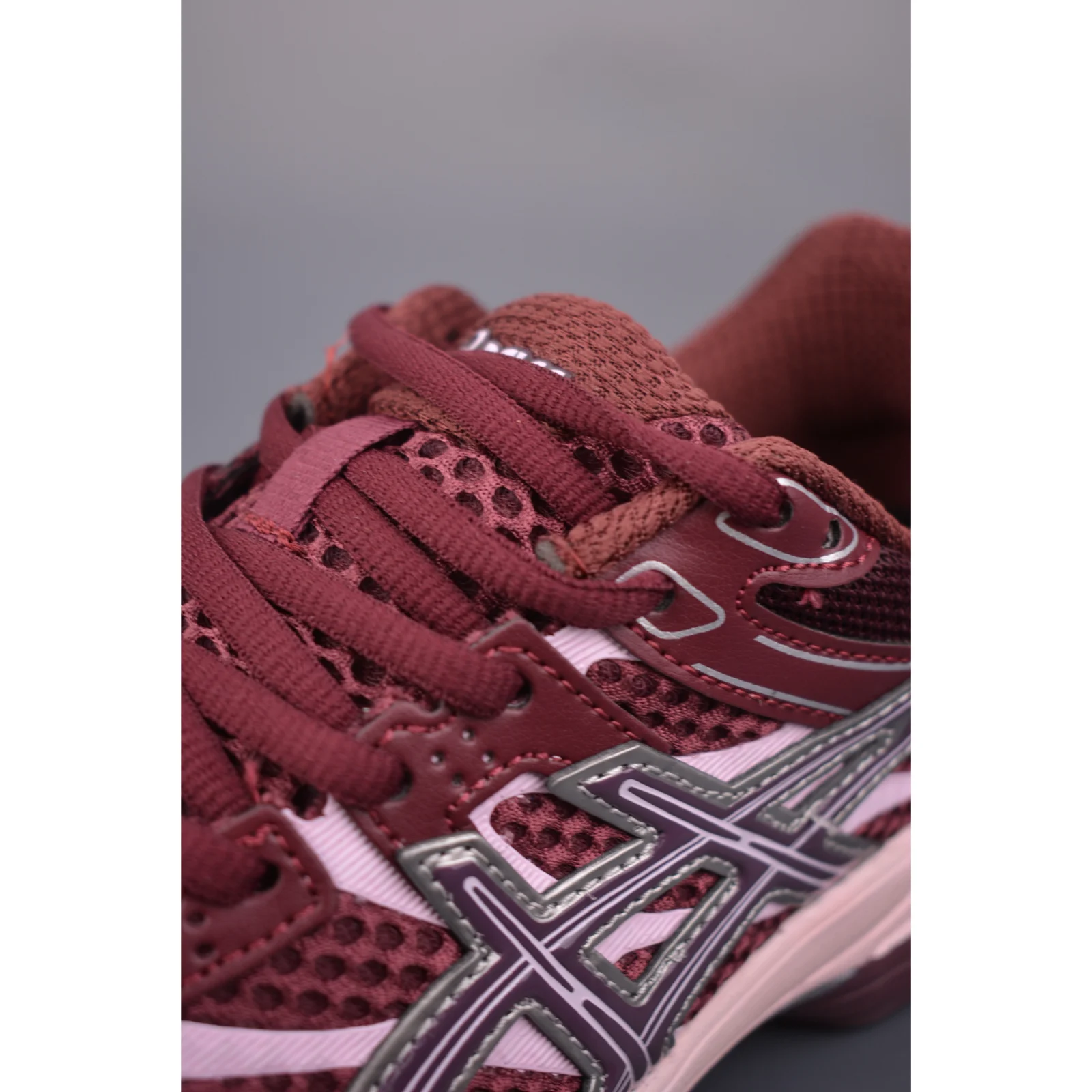 ASICS GEL-CUMULUS 16 Burgundy / Pink · 1203A733-600