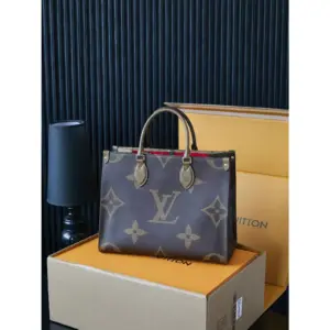 Louis Vuitton OnTheGo MM Monogram Monogram / Monogram Reverse · M45321