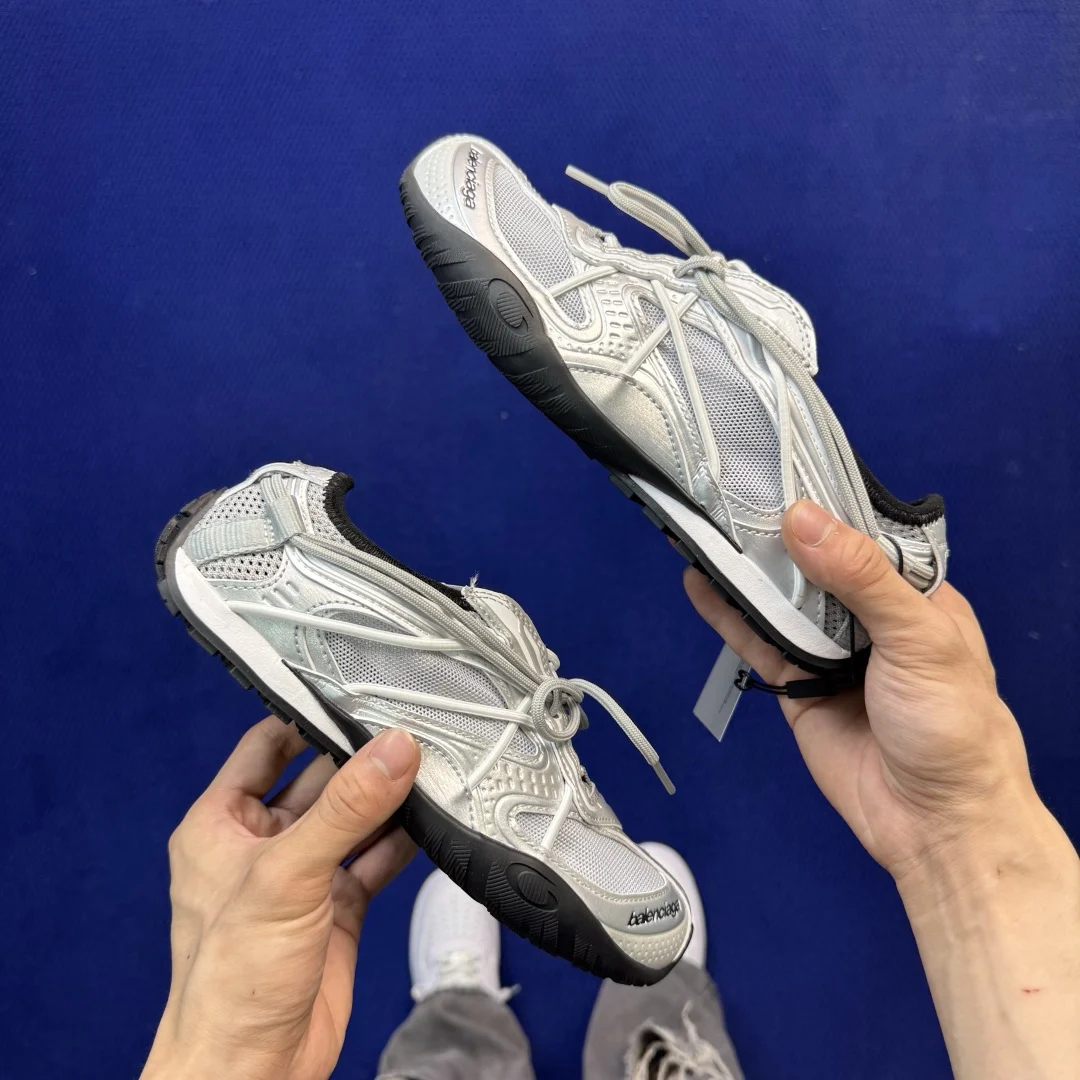 Balenciaga Radar Slip-On Sneaker Grey/Black/White · 865868WSTBL1119