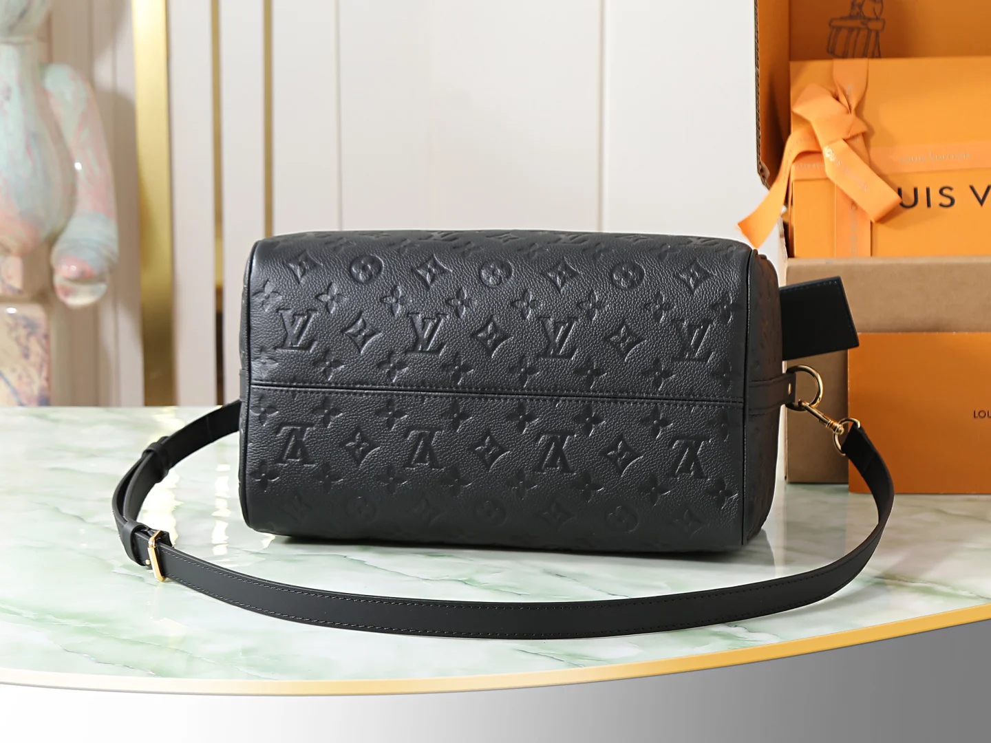 Louis Vuitton Speedy Soft 30 Black Monogram Empreinte Black Monogram Empreinte · M47186