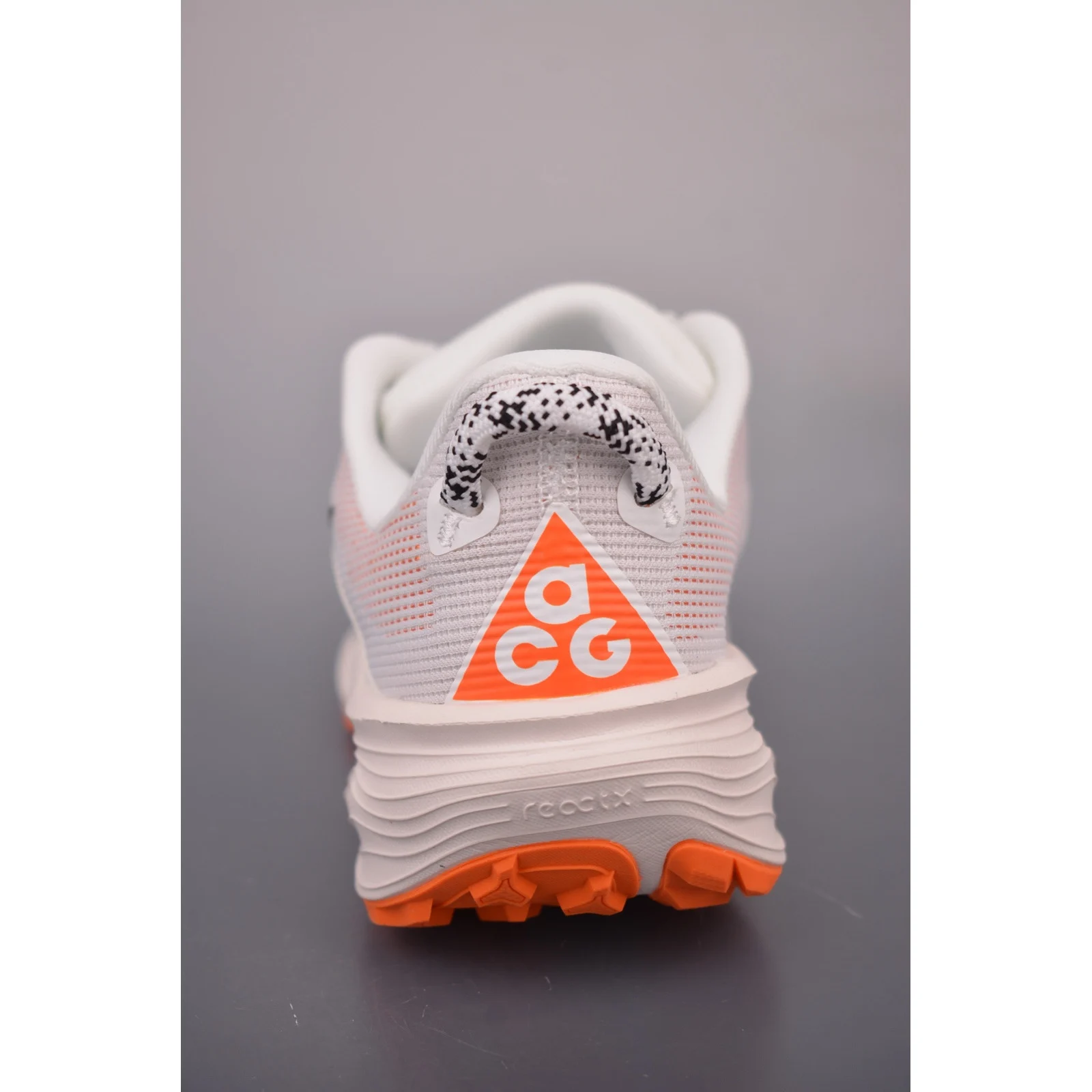 Nike ACG Pegasus Trail Summit White / Phantom / Safety Orange / Black · HV8116-103