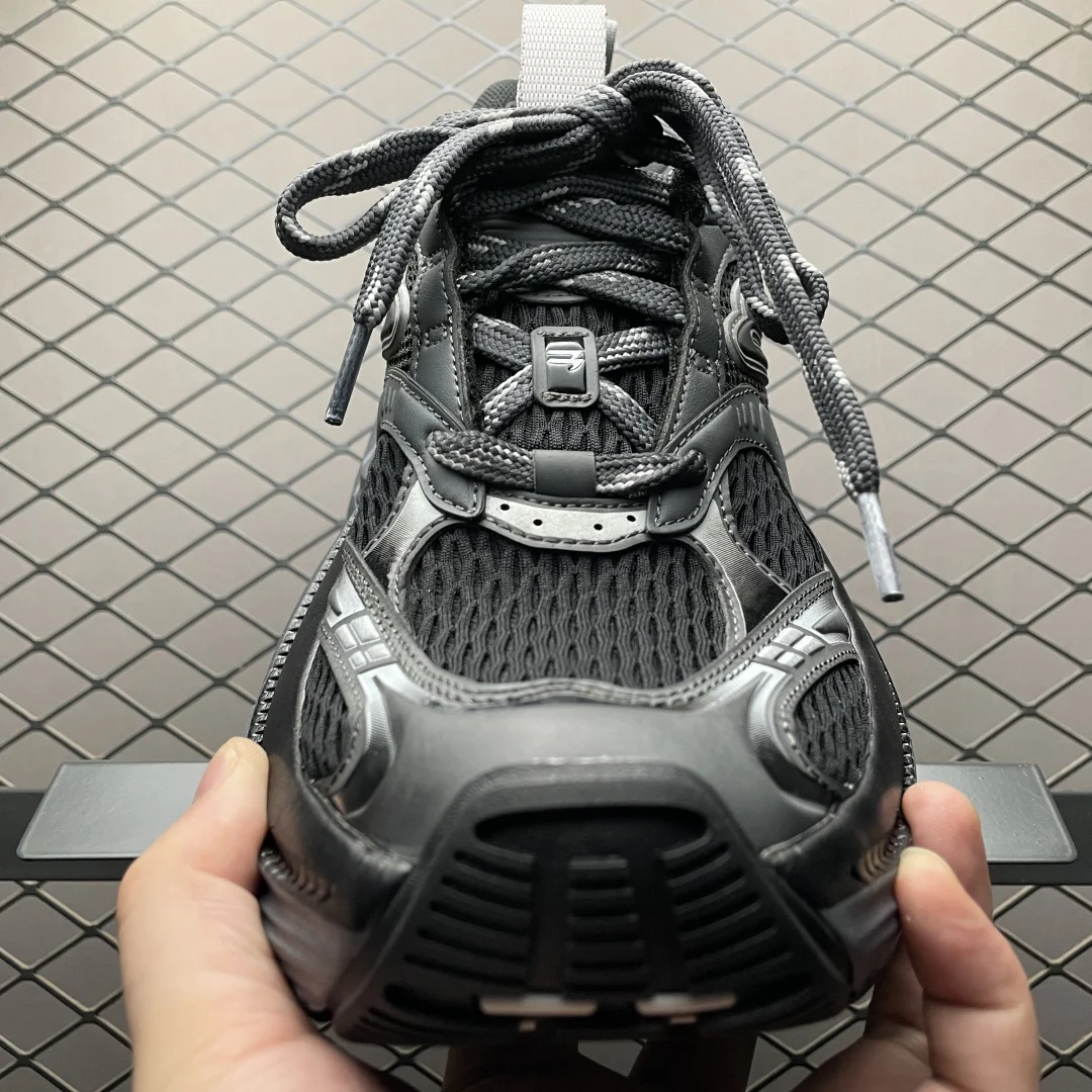Balenciaga 6XL Sneaker Black / Grey · 815859W2MV21012
