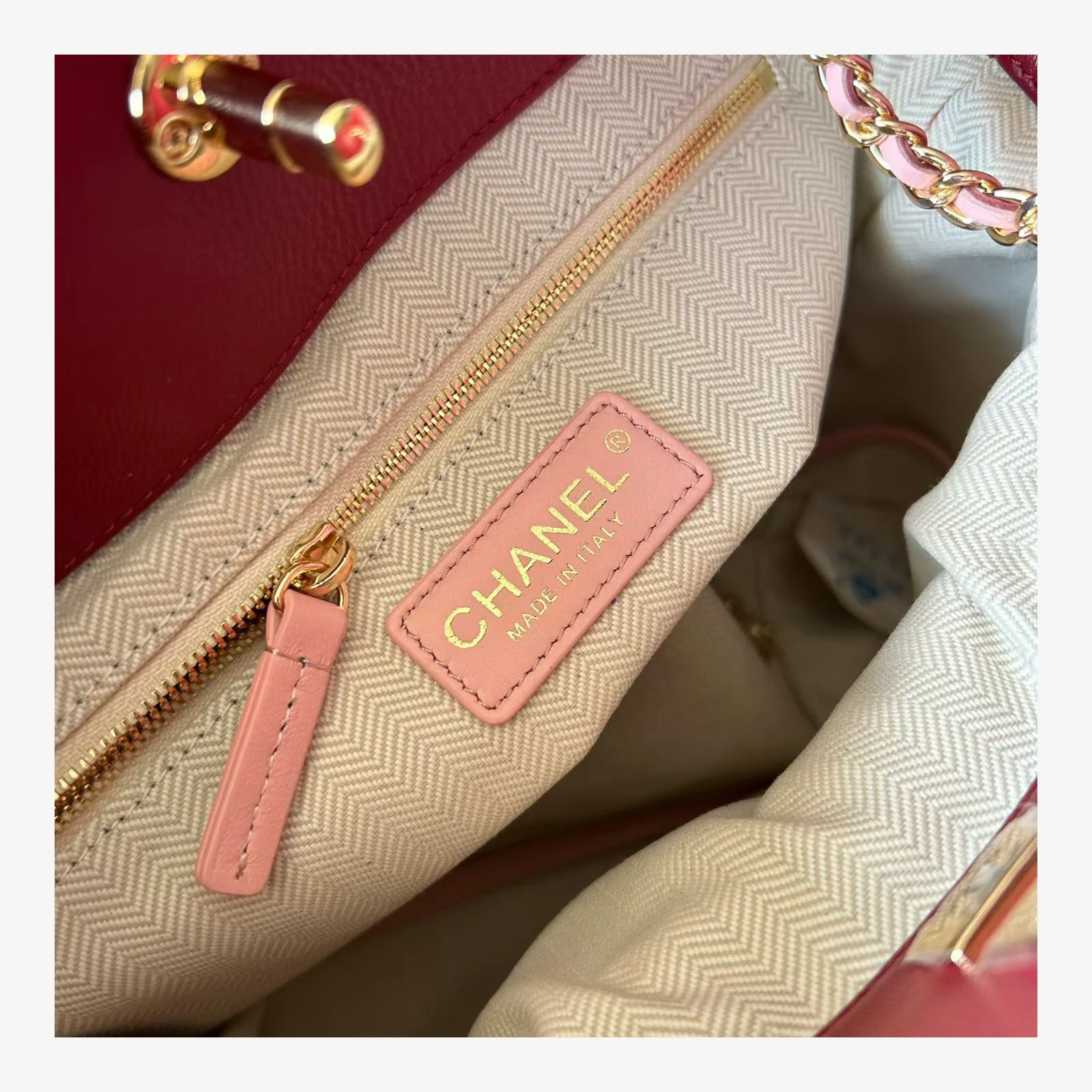 Chanel Small Shopping Bag AS6495 · Lambskin Light Pink · Lambskin · Gold-Tone Metal
