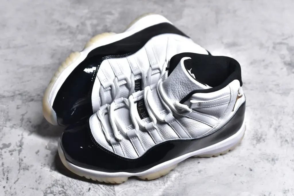 Air Jordan 11 Gratitude