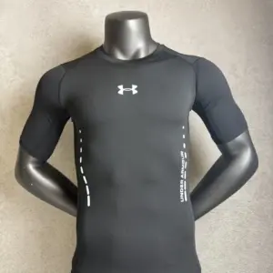 Black Short Sleeve Compression Shirt 210