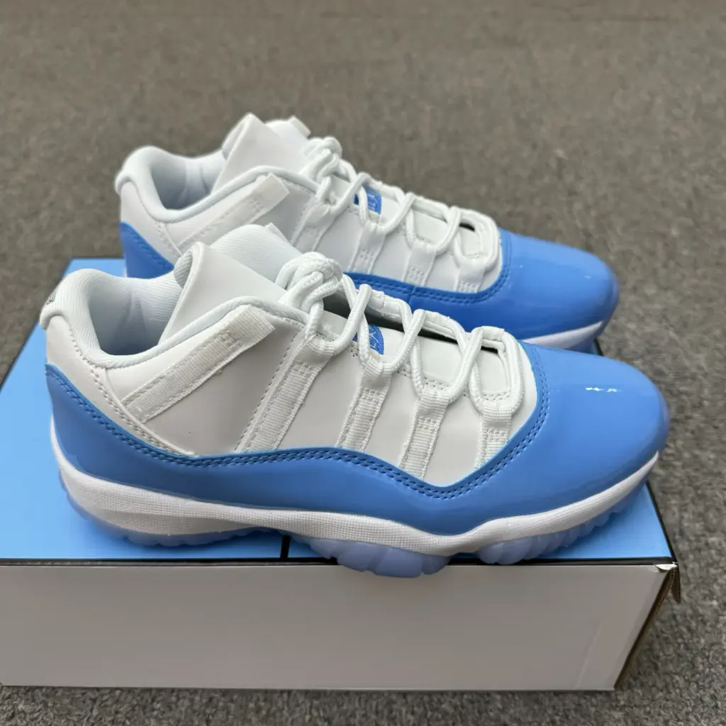Air Jordan 11 University Blue