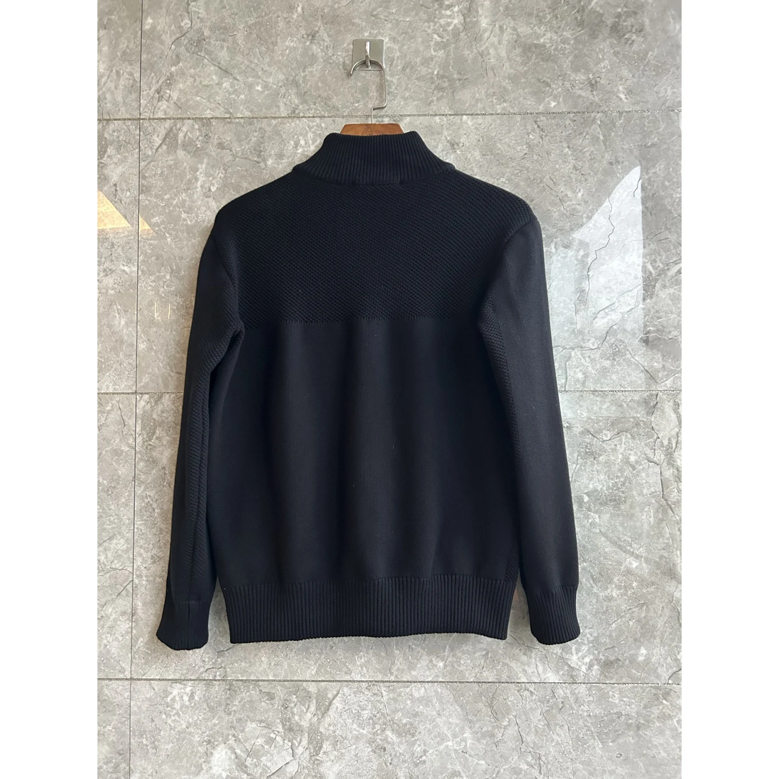 Canada Goose Men's HyBridge Knit Jacket Black / Classic Disc · 6830M-9061