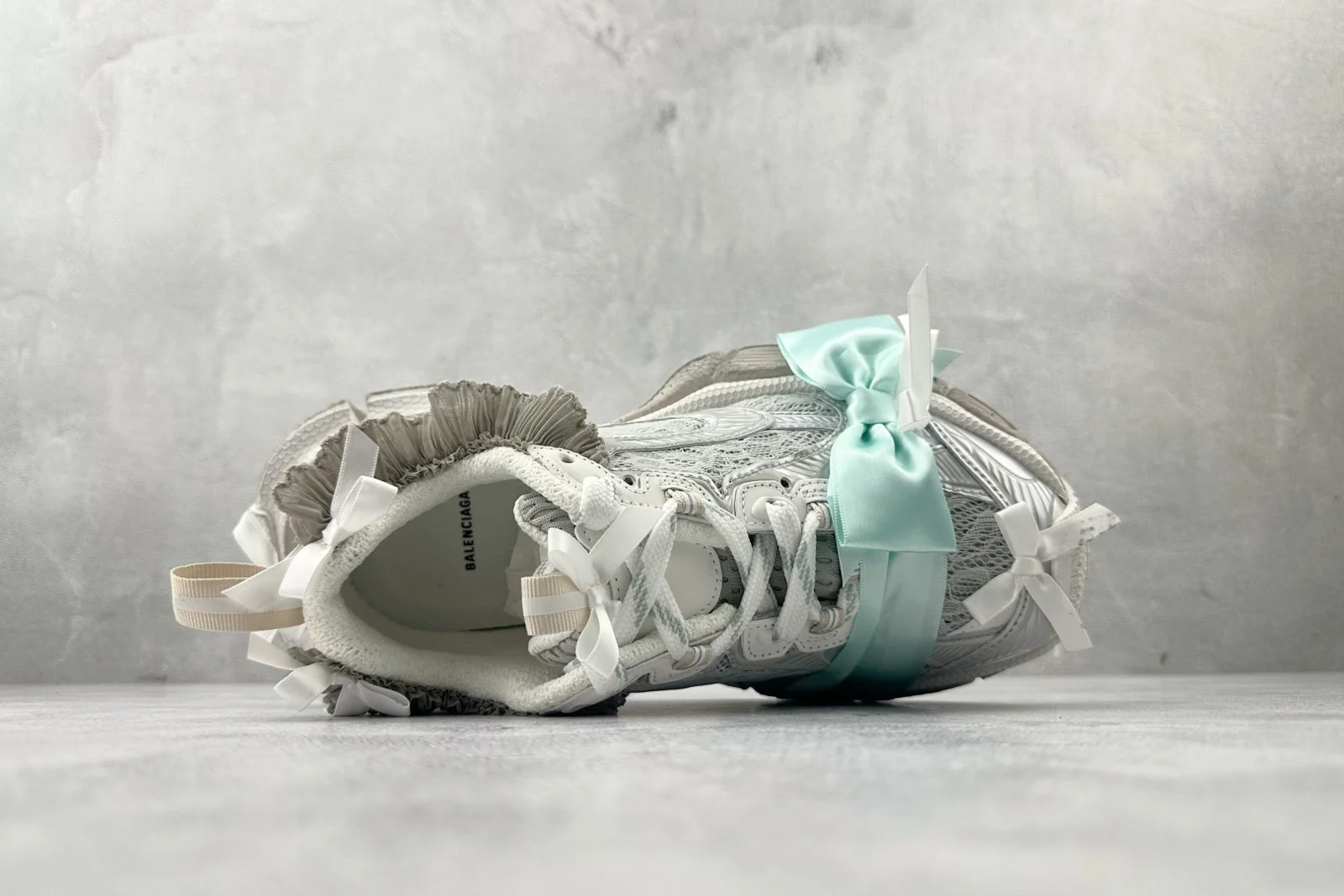 Balenciaga 3XL Lace Sneaker Taupe/White/Light Blue · 832994WXLMC2940